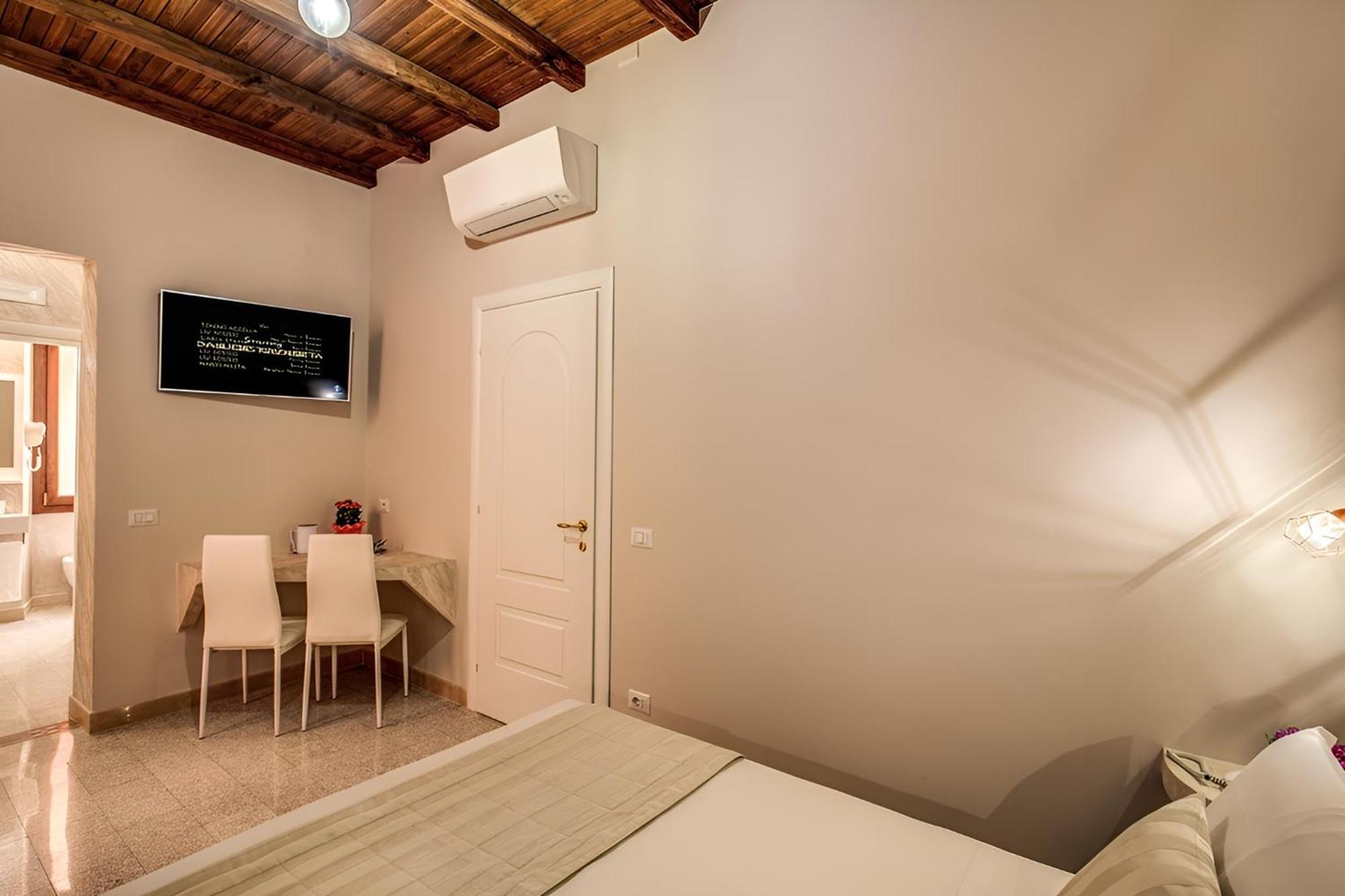 Colosseo Accomodation Room Guest House Roma Exterior foto