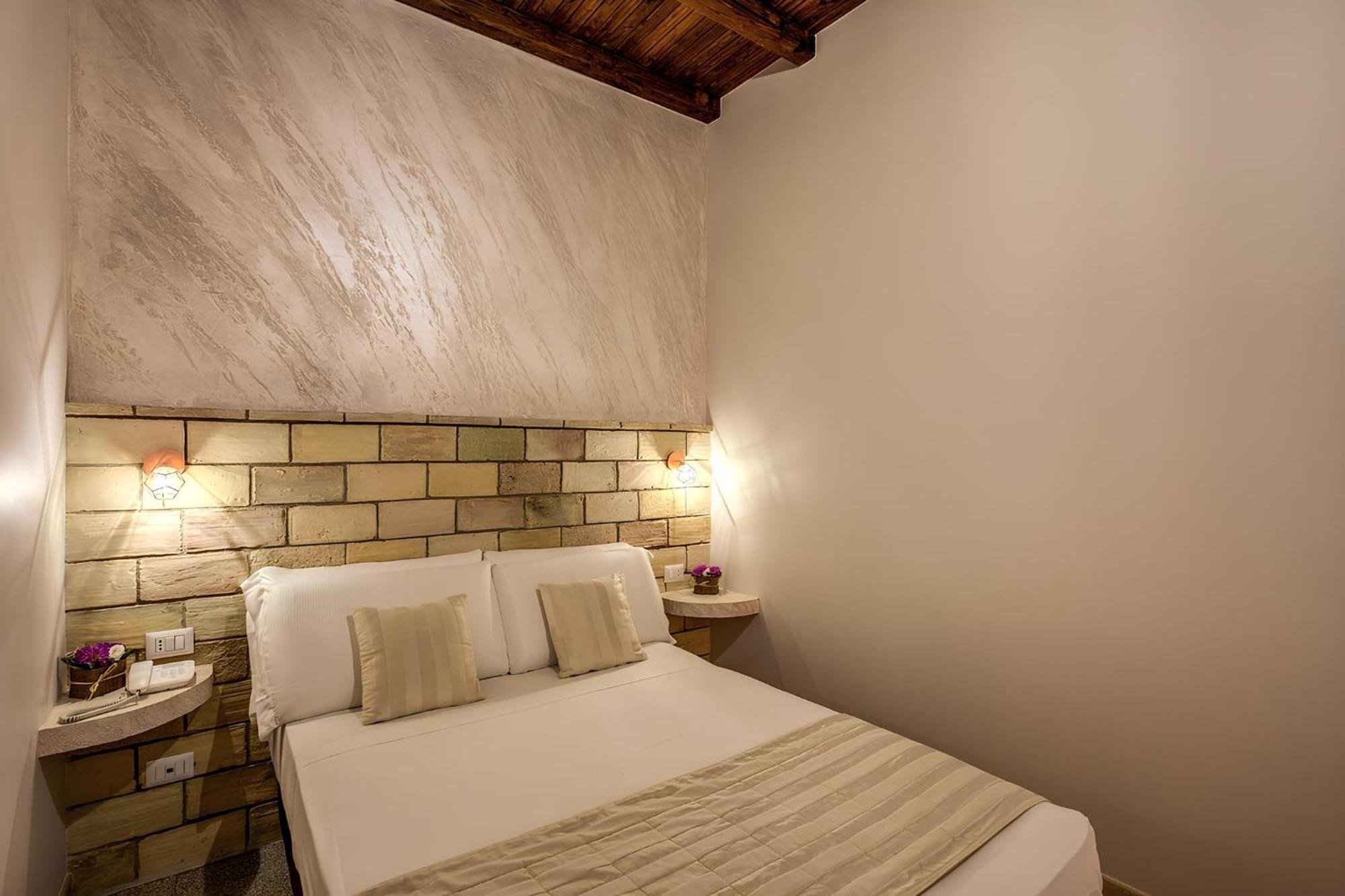 Colosseo Accomodation Room Guest House Roma Exterior foto